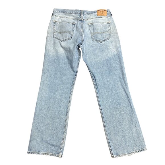 Hollister Mens 34x32 Relaxed Straight Leg Jeans Light Wash Distressed Denim - Picture 16 of 16